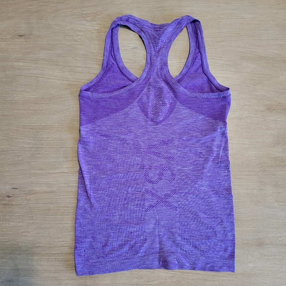 FREE WITH BUNDLE Victoria's Secret VSX sport tank top purple size small - Picture 2 of 4